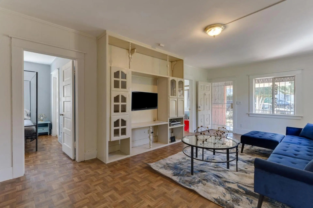 photo 1 of Los Angeles 3 Bedroom Charmer with Large Guest House