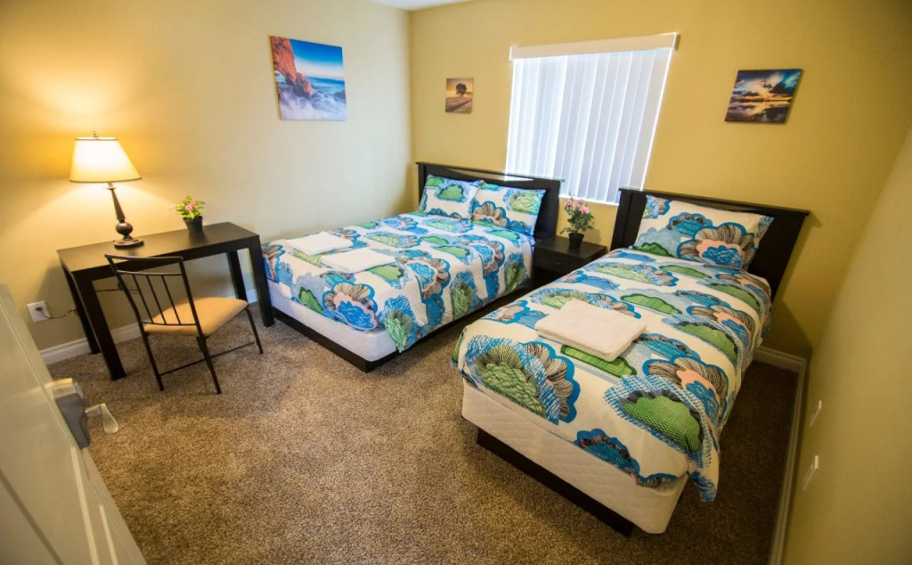 photo 1 of Los Angeles Vacation Rooms