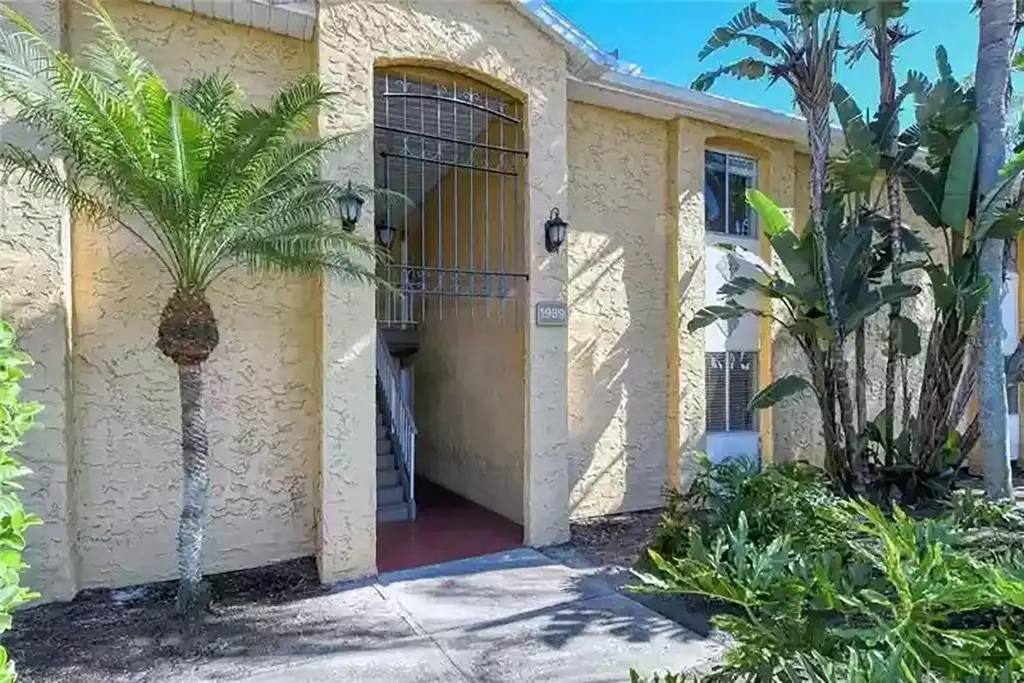 photo 1 of Lovely 3 Bedroom Condo On Golf Course