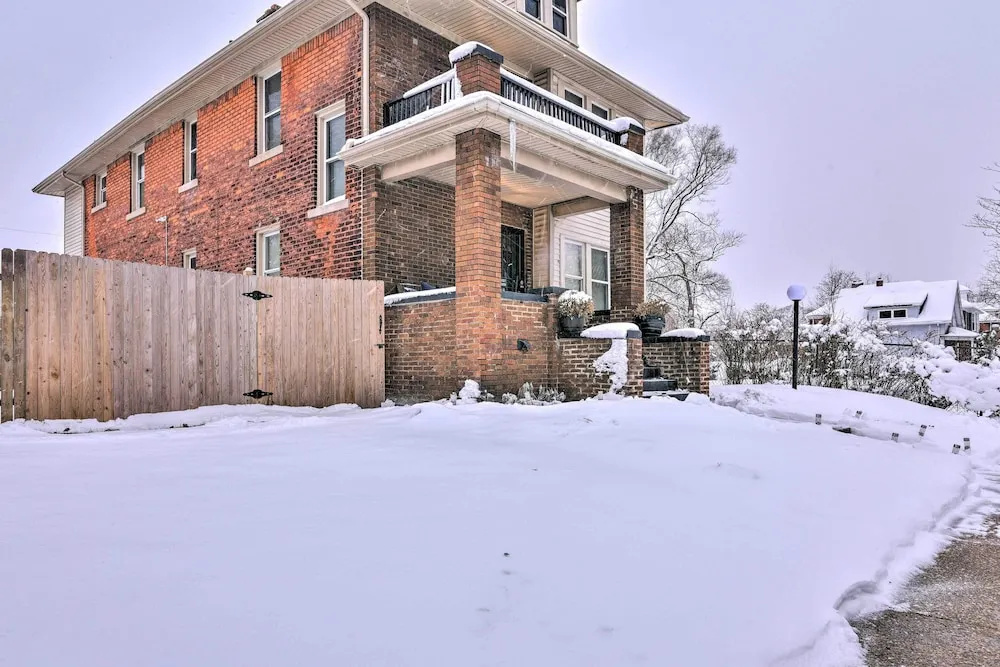 photo 1 of Detroit Apartment - 5 Mi to Downtown!