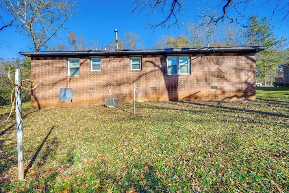 photo 1 of Lovely Forsyth Home ~ 2 Mi to Tift College!