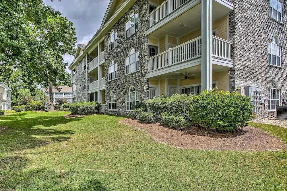 photo 1 of Lovely Myrtle Beach Condo: 4 Mi to Boardwalk!