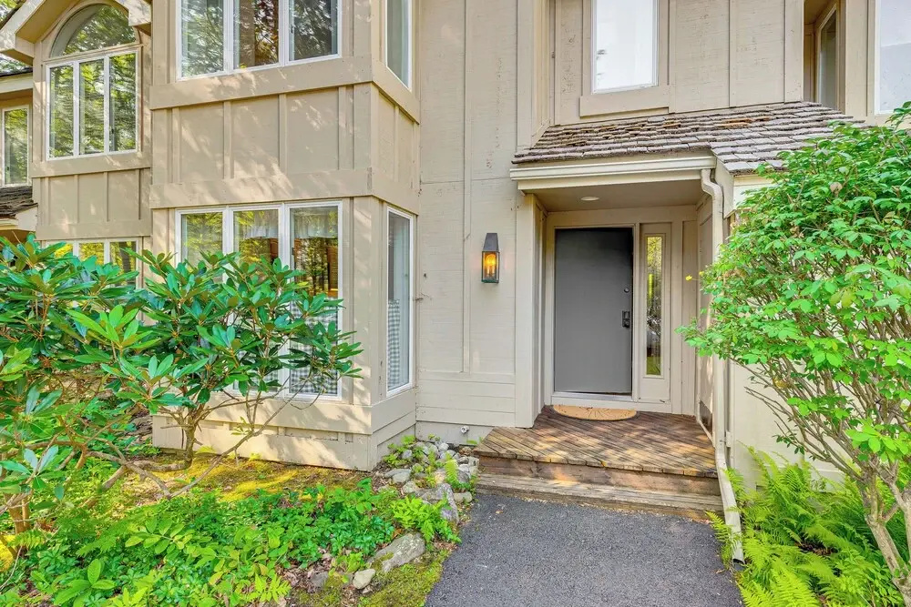 photo 1 of Hike, Golf & Explore: Pocono Pines Townhome