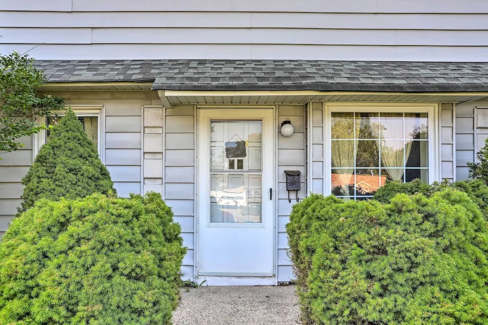 photo 1 of Lovely Royal Oak Unit < 10 Min to Vibrant Downtown