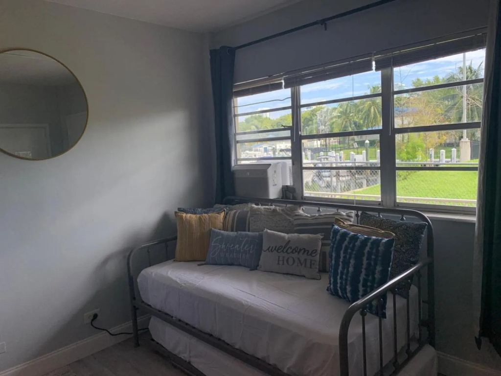 photo 1 of Lovely Studio/bath, Hallandale Beach, Walk to the Beach! Pool & Free Parking!