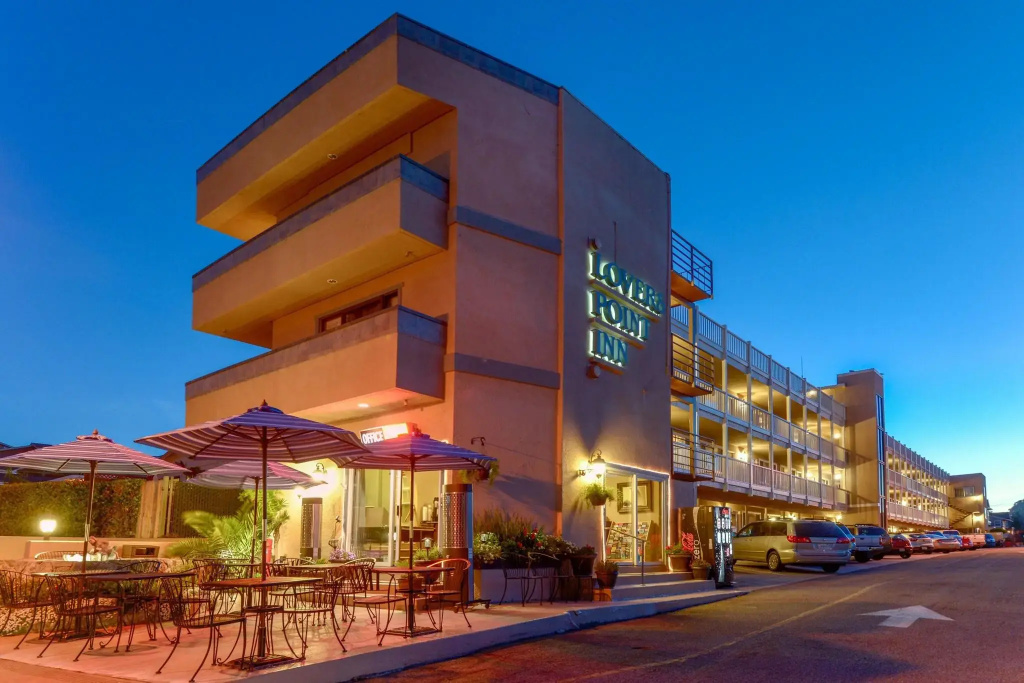 photo 1 of Lovers Point Inn
