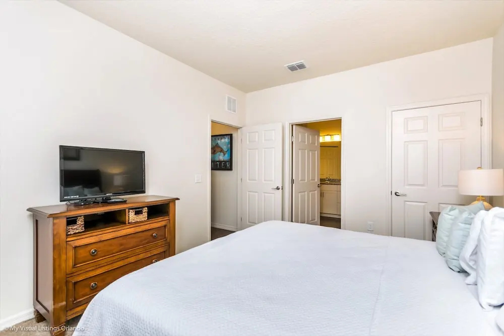 photo 1 of Lucaya Village Resort 4 Bdrm