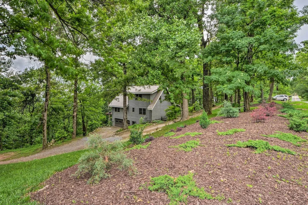 photo 1 of Luxe Jasper Cabin w/ Deck + Blue Ridge Mtn Views!