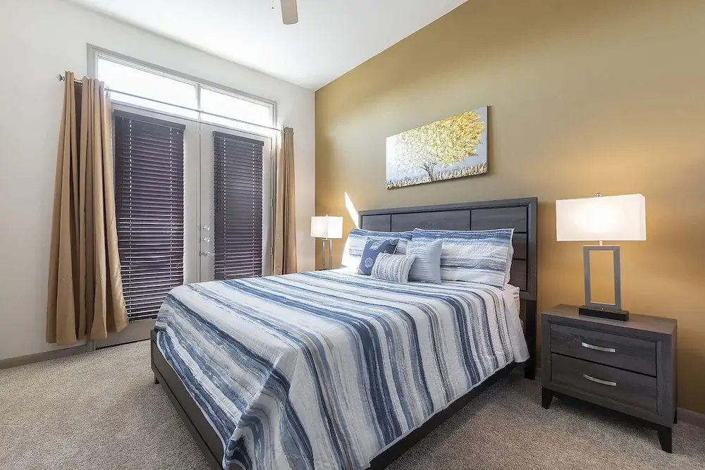 photo 1 of Luxurious King Bed Living Midtown Fully Equipped Condo