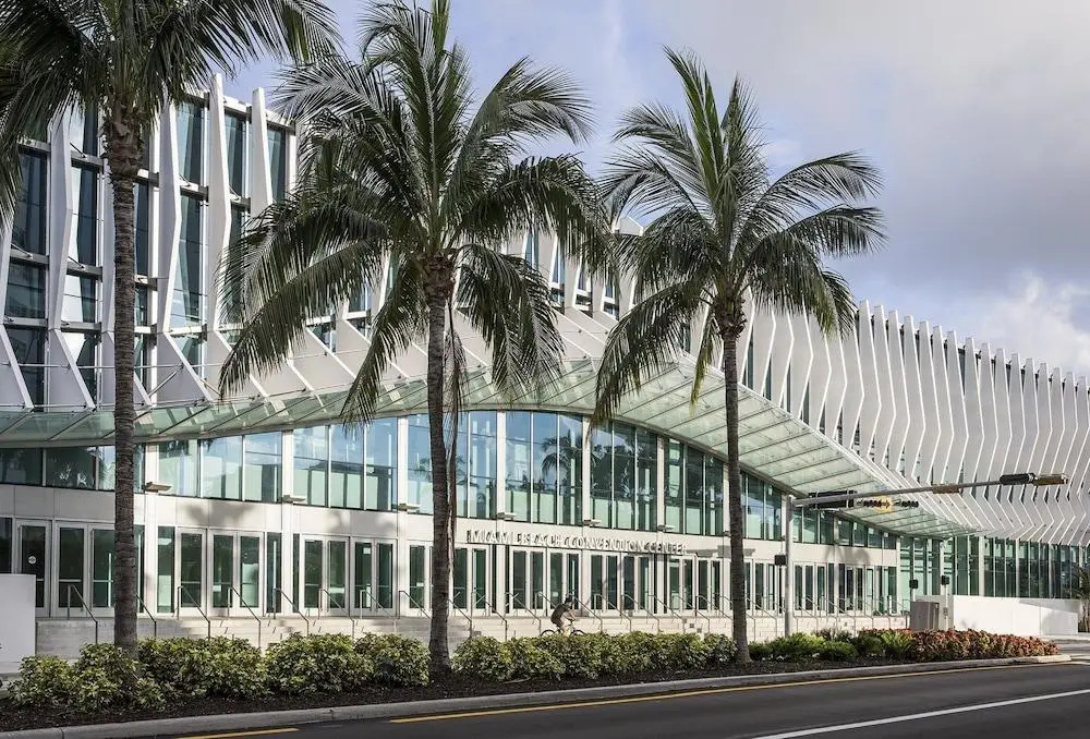 photo 1 of Luxury Sunny Isles Beach Condos by Hosteeva