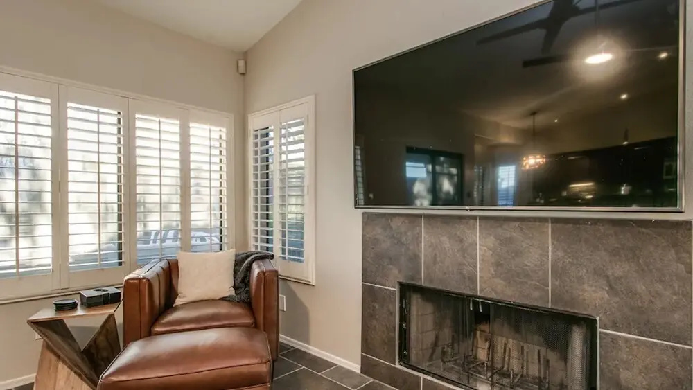 photo 1 of Luxury Scottsdale 5 Bdrm W/pool and Hot Tub!