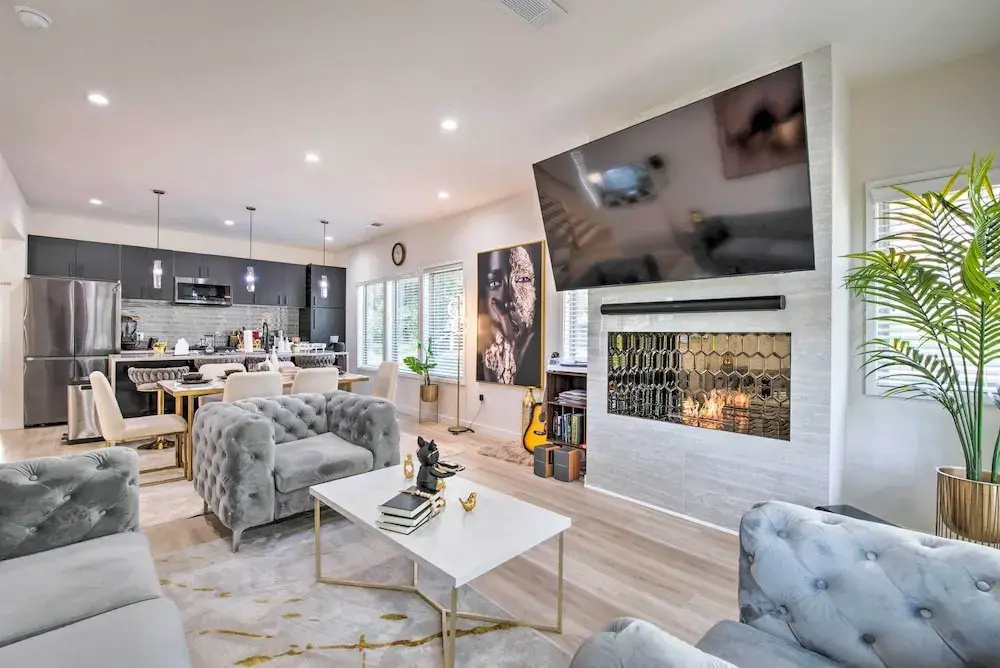 photo 1 of Luxury Smart Home 1 Mi to Mercedes-benz Stadium!