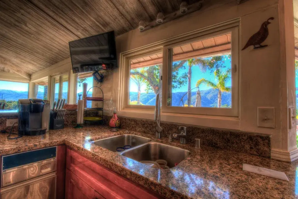 photo 1 of Lx16: Valley View Estate Above The Wineries With Hot Tub