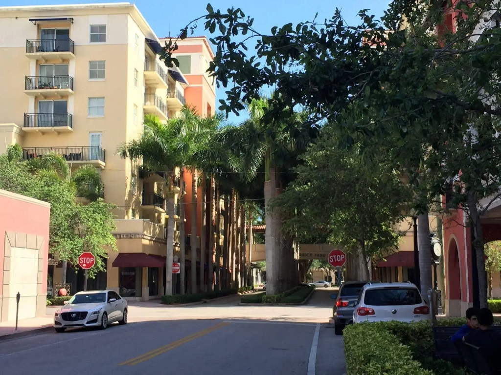 photo 1 of LYX Suites at Merrick Park in Coral Gables