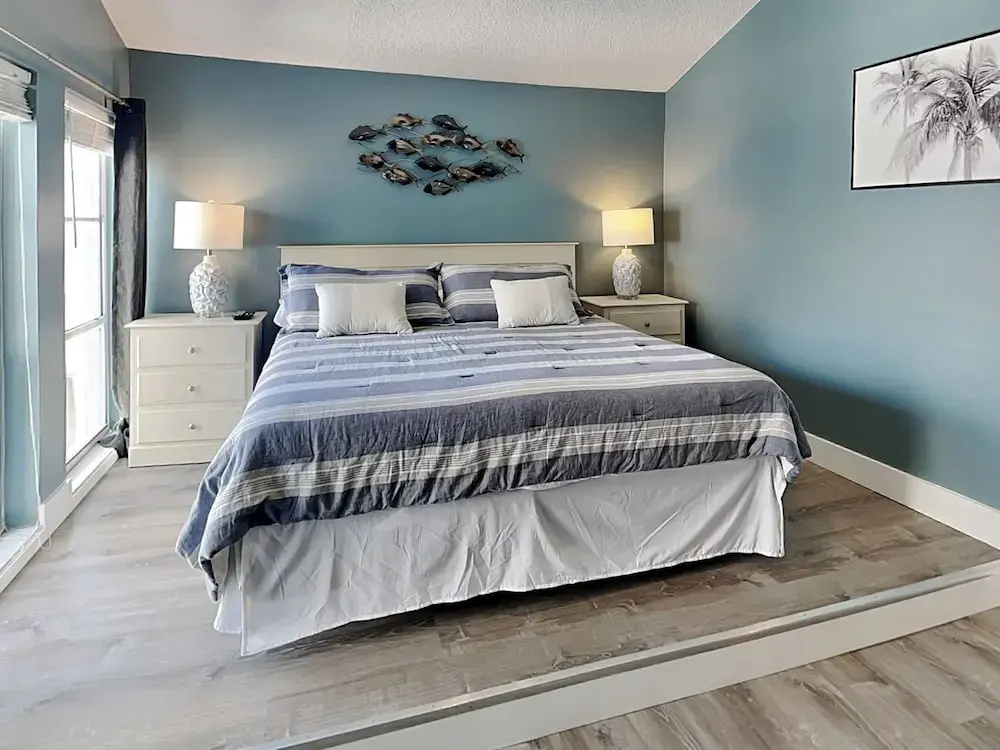 photo 1 of Madeira Beach Yacht Club 343H by Distinctive Beach Rentals