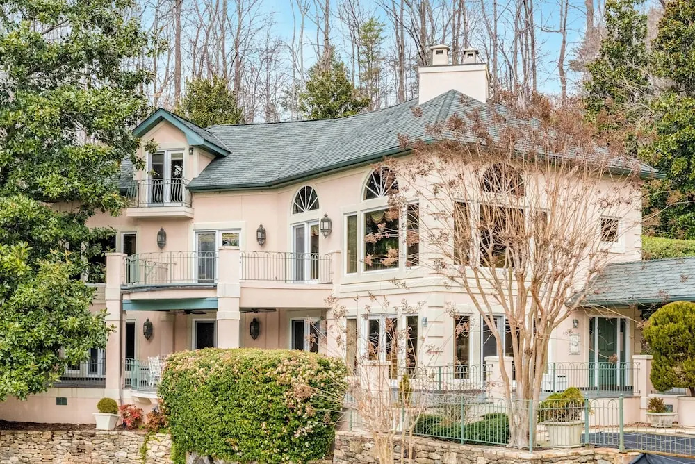 photo 1 of Magnificant & Private Lakefront 5 Bedroom Home