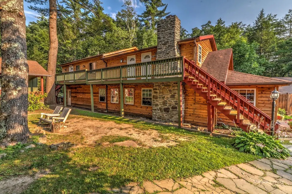 photo 1 of Magnolia Streamside Resort