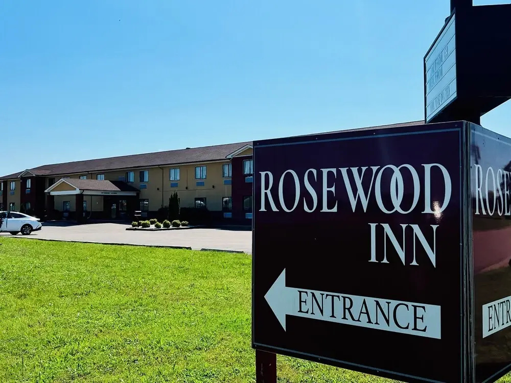 photo 1 of Rosewood Inn By OYO Union City I-69