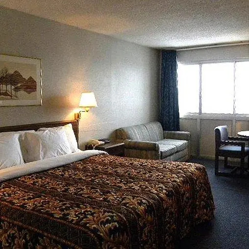 photo 1 of Magnuson Hotel Lansing