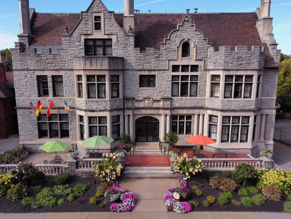 photo 1 of Mansions on Fifth Hotel