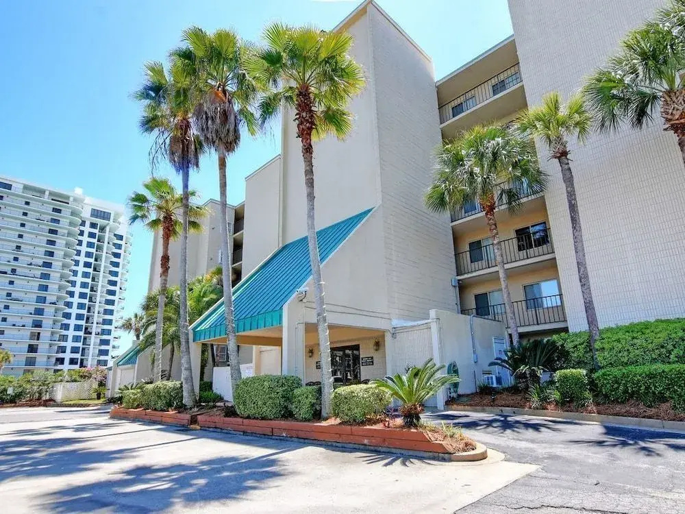 photo 1 of Mariner West 506 - 1 Br Condo