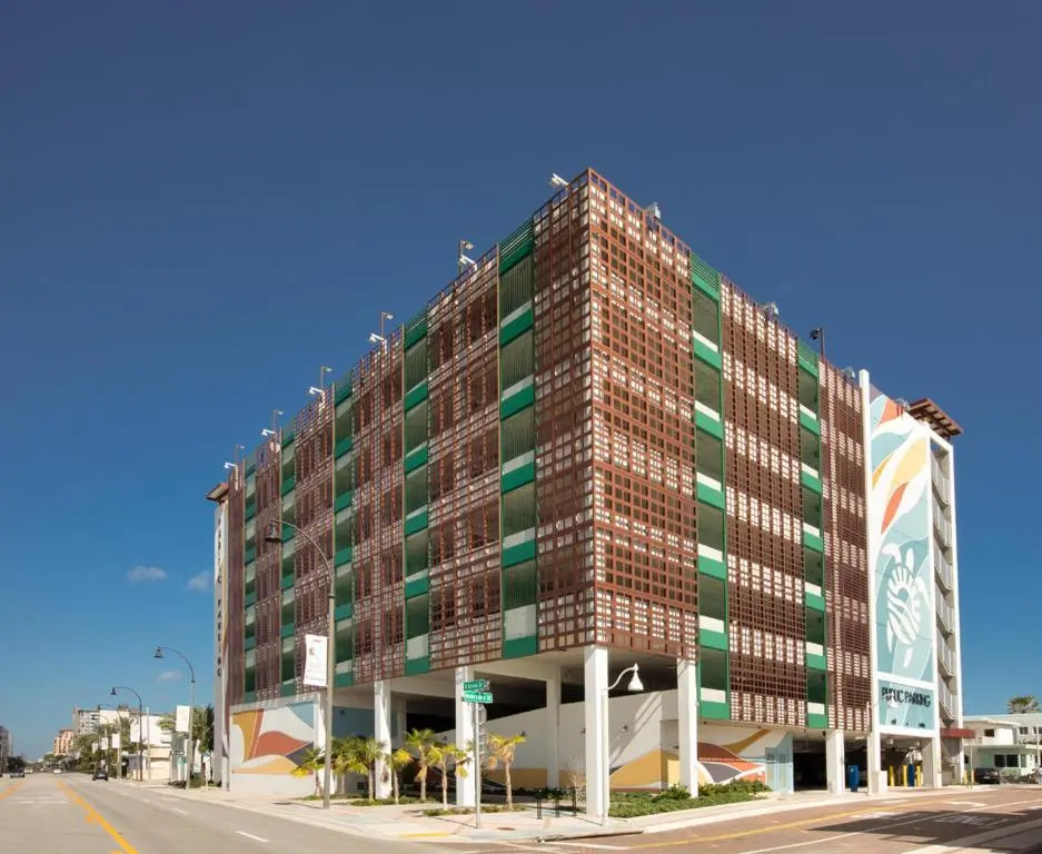 photo 1 of The Marlin Beachside
