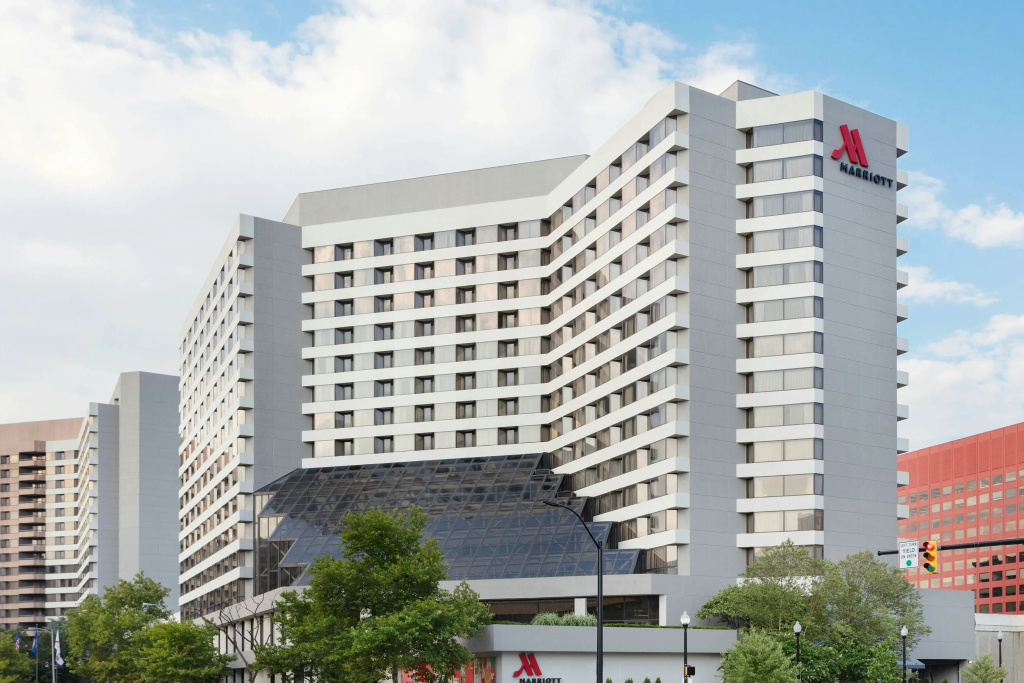 photo 1 of Crystal Gateway Marriott