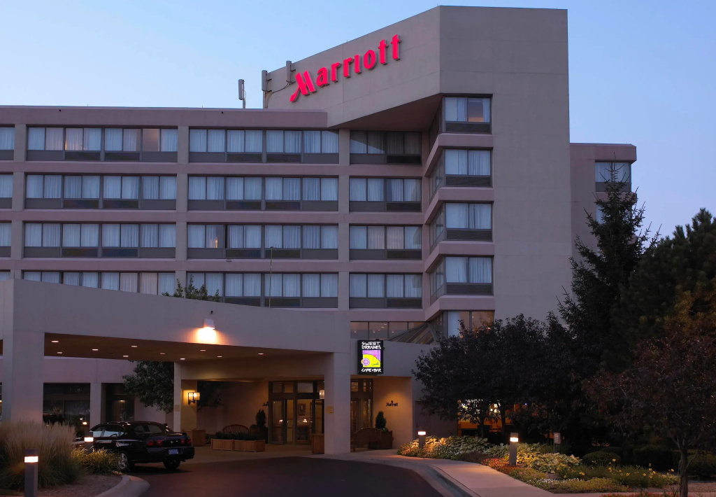 photo 1 of Detroit Marriott Livonia