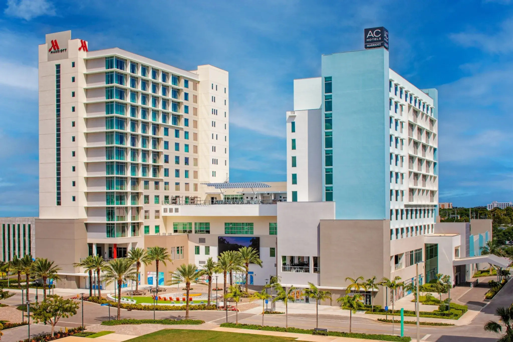 photo 1 of Marriott Fort Lauderdale Airport