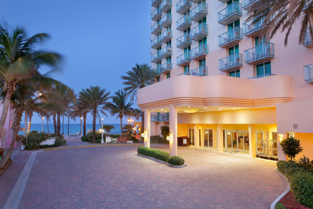 photo 1 of Hollywood Beach Marriott