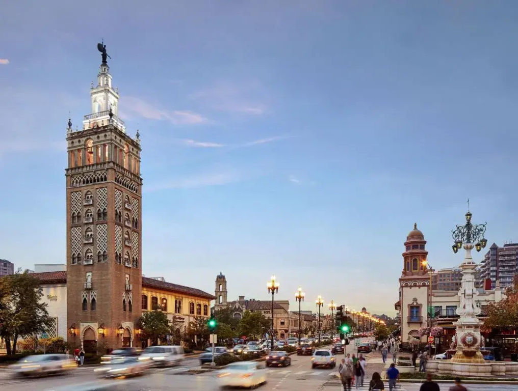 photo 1 of Kansas City Marriott Country Club Plaza