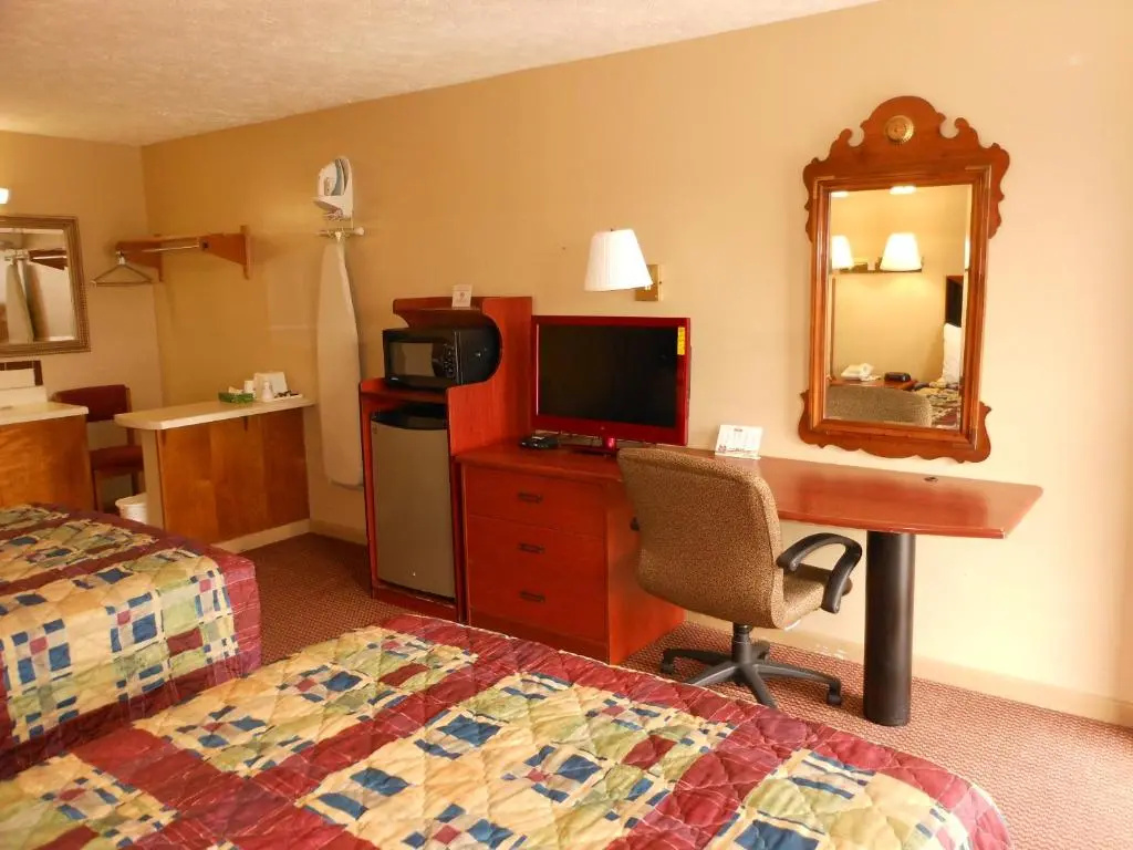 photo 1 of McClellan Inn Anniston