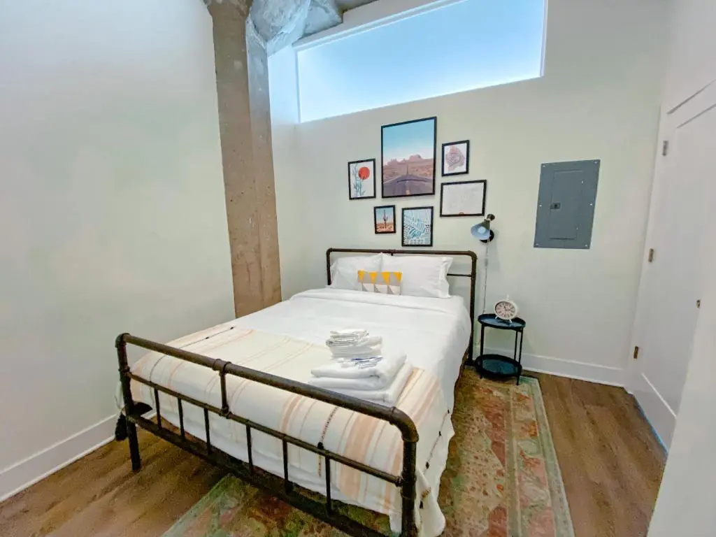 photo 1 of McCormick Place 420 friendly Modern 2br-2ba apartment on Michigan avenue with optional parking for 6 guests