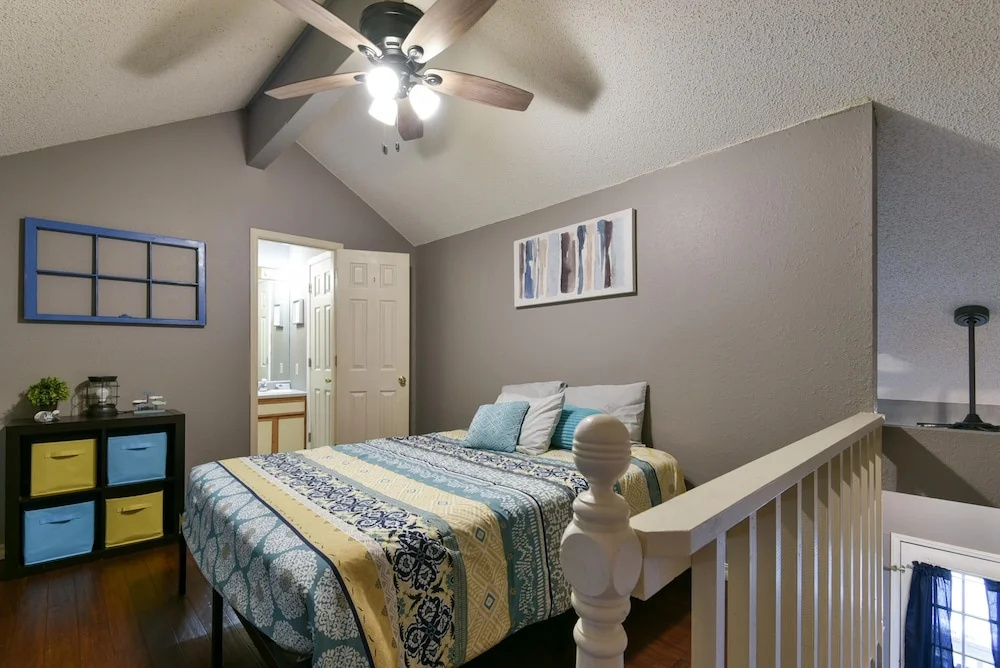 photo 1 of Memory Maker Condo - Great Location - Updated - Walk to Restaurant and Store!