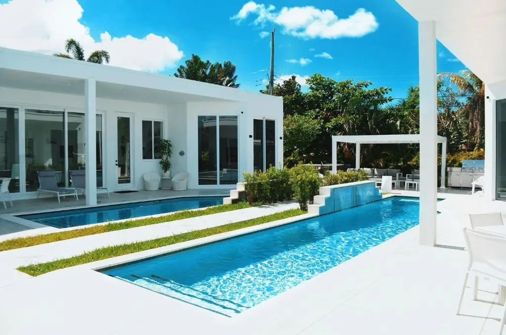 photo 1 of Men Only Clothing Optional Guesthouse near Wilton Manors