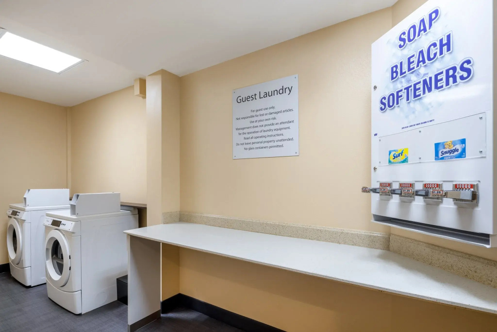 photo 1 of Holiday Inn Poughkeepsie By Ihg