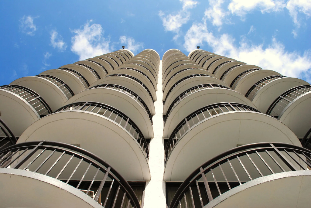 photo 1 of Meridian Plaza