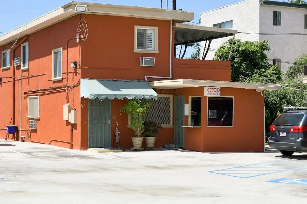 photo 1 of Mi Casita Merle Motel