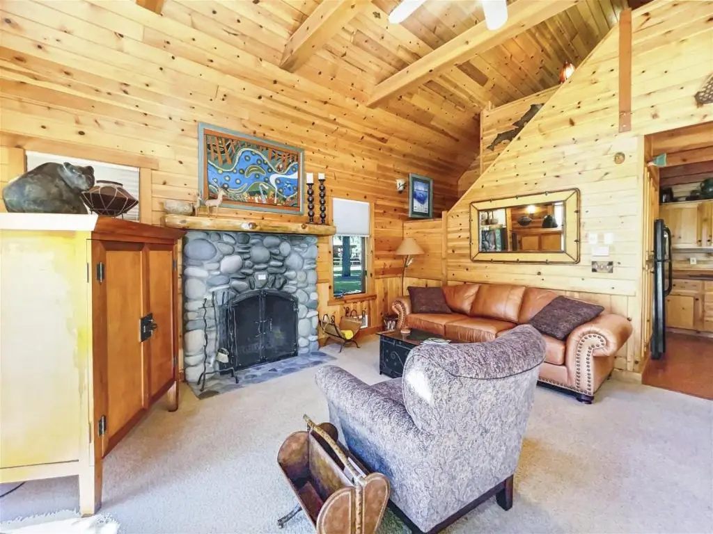 photo 1 of Metolius Cabin 3