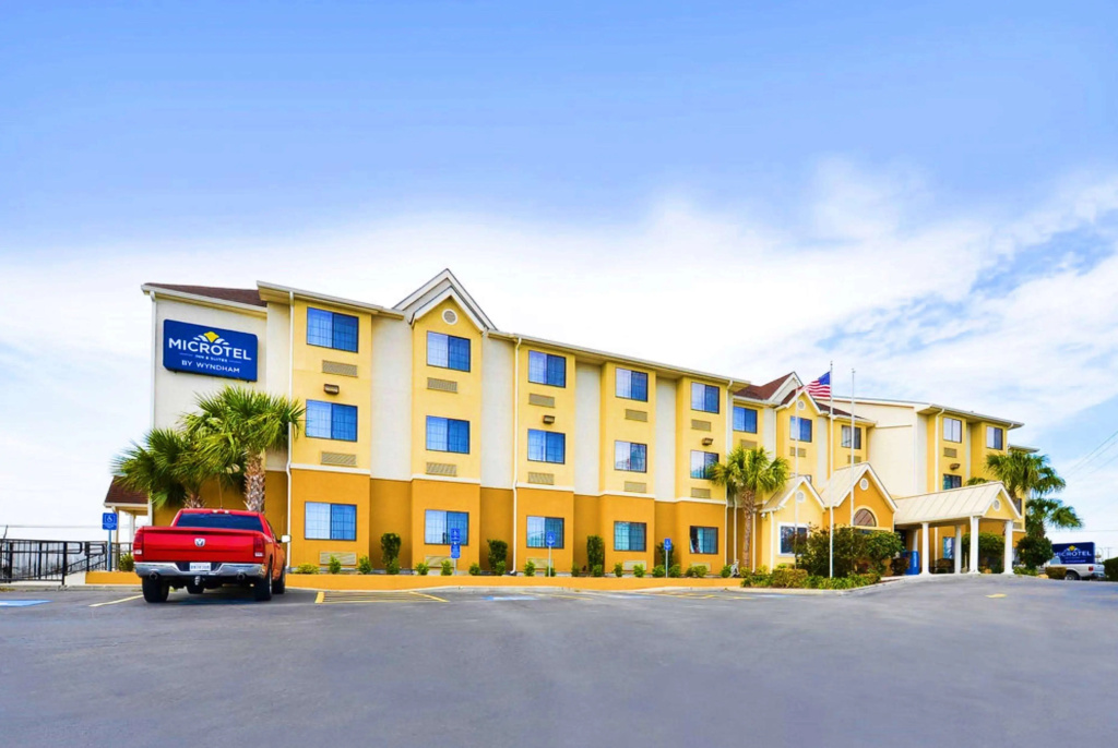 photo 1 of Microtel Inn & Suites by Wyndham New Braunfels