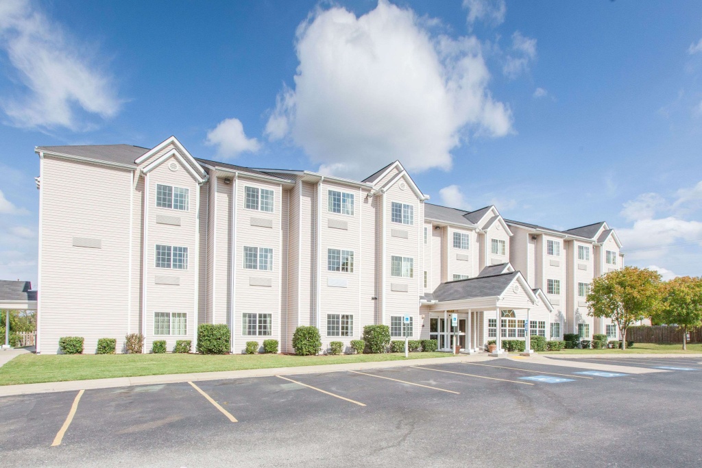 photo 1 of Microtel Inn & Suites by Wyndham Rogers