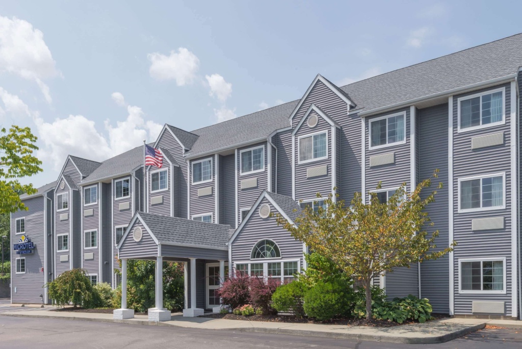 photo 1 of Microtel Inn & Suites by Wyndham Uncasville Casino Area