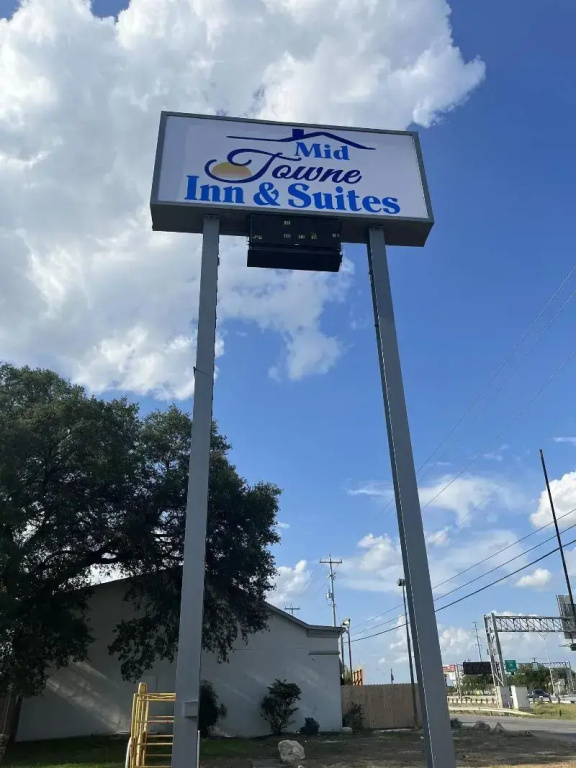 photo 1 of Economy Hotel San Antonio