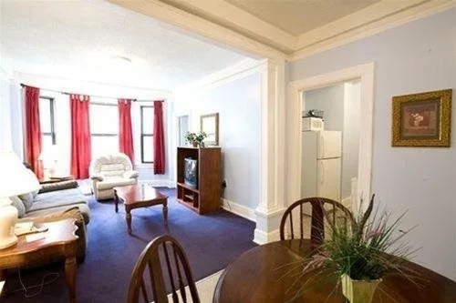 photo 1 of Milner Hotel