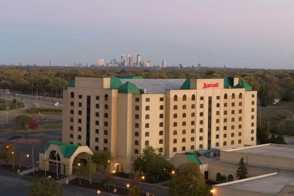 photo 1 of Minneapolis Marriott Northwest Hotel & Conference Center