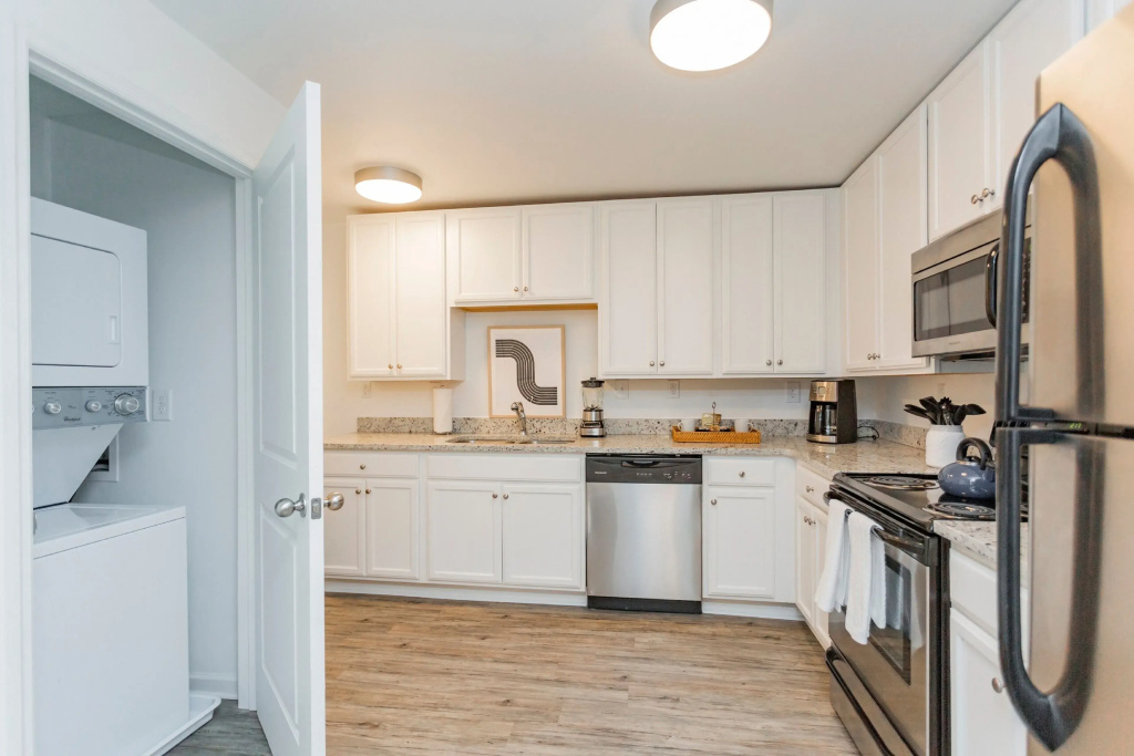 photo 1 of Modern 1BD Near Music Row and Downtown