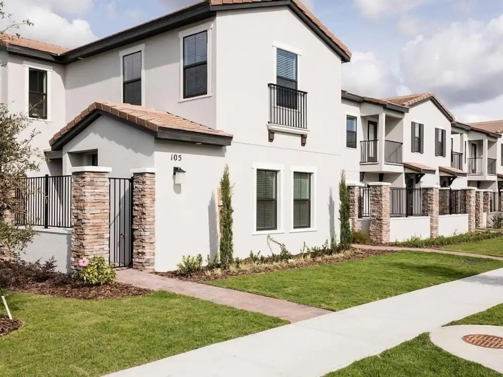 photo 1 of Modern 3 Bed Town Home At Balmoral Resort-3sltth1 3 Bedroom Condo by RedAwning