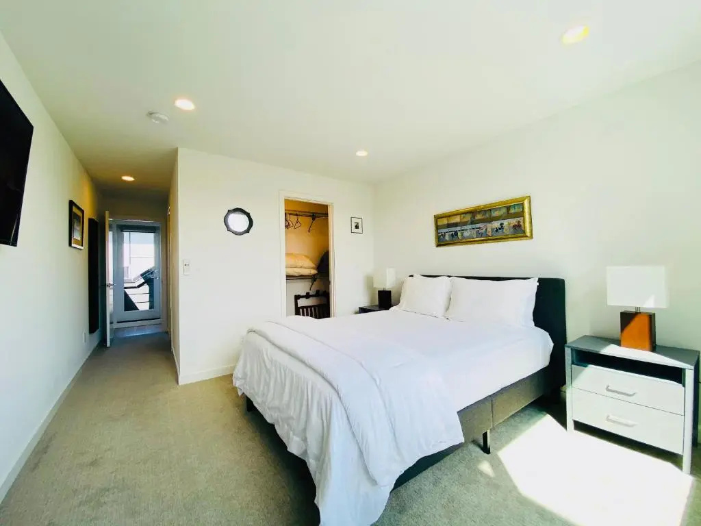 photo 1 of Modern Ballard Townhouse - 92 Walkscore & Rooftop!