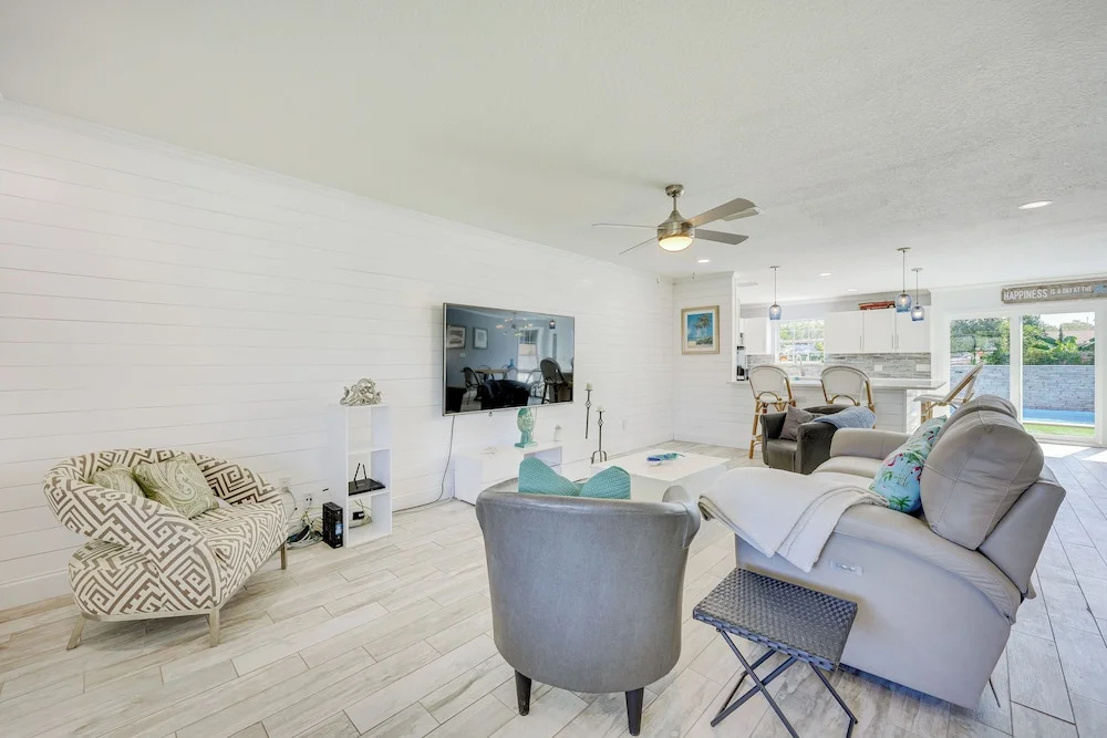 photo 1 of Coastal Home w/ Heated Pool: Mins to Beach & Mayo!