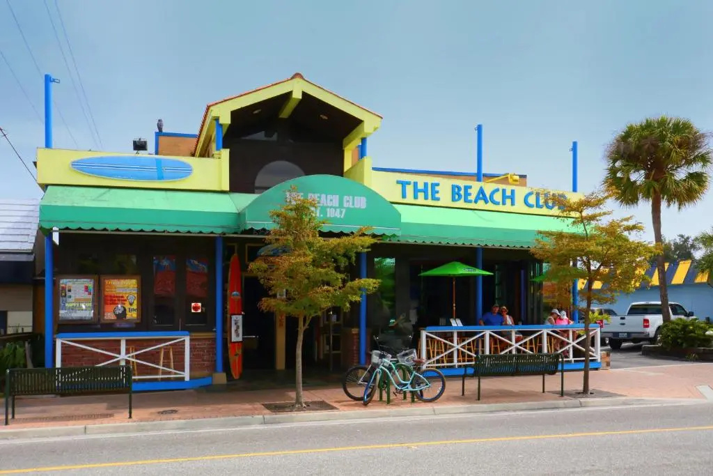 photo 1 of Modern & Fresh - Less than 3 miles to the Beach!